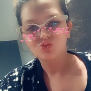 Meet your Posher, Destiny